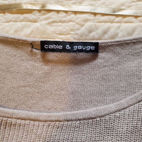 Cable & Gauge Top - Picture 2 of 2